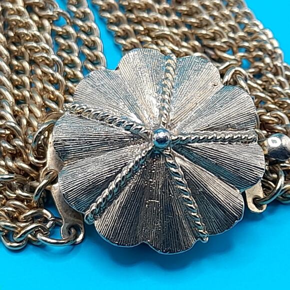 Vintage Japan Multi-Strand Gold Tone Necklace, Layered Chains, Floral Clasp, 19 - Picture 8 of 10